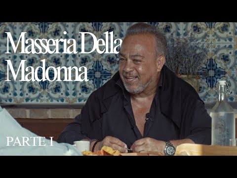 Il racconto di un sogno che nasce dalla passione per un territorio unico prende forma tra le mani dell'architettura, con la Masseria Della Madonna a Cerrano, in Abruzzo.