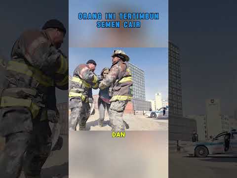 Damkar selamatkan korban tertimbun beton