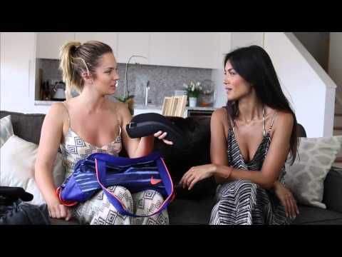 Whats In My Gym Bag feat. Bianca Cheah + HUGE FITNESS GIVEAWAY - UCLFW3EKD2My9swWH4eTLaYw