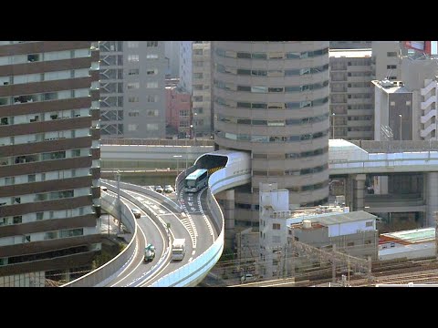Highway through a Building Story ? ONLY in JAPAN