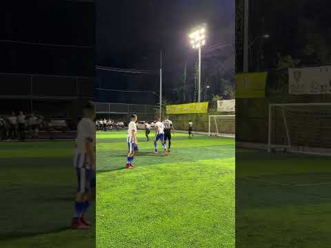 Era pra expulsão? #futebol #varzea #cartãovermelho #ecosdaarquibancada #futebolbrasileiro #shrot