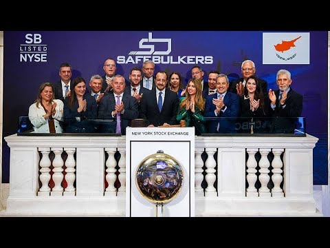 Ταξίδι του Νίκου Χριστοδουλίδη στις ΗΠΑ: Κήρυξε το κλείσιμο των εργασιών της Wall Street