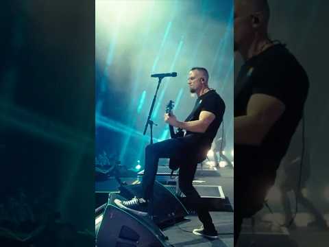 #marktremonti is addicted to amps 🔊
