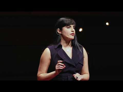 First impressions aren't what they used to be. Are yours captivating? | Zayna Rose | TEDxQueensU - UCsT0YIqwnpJCM-mx7-gSA4Q