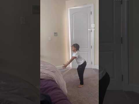 😂😂😂 “Dice Dice” Lil man dancing to VMG - Hands Onna ​⁠@NasiWonder #viral