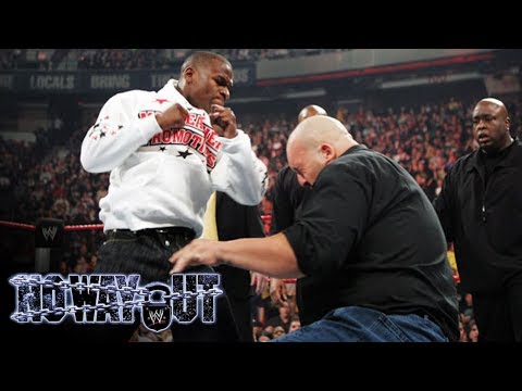 WWE's No Way Out - Floyd Mayweather Attacks The Big Show! - UCJ5v_MCY6GNUBTO8-D3XoAg