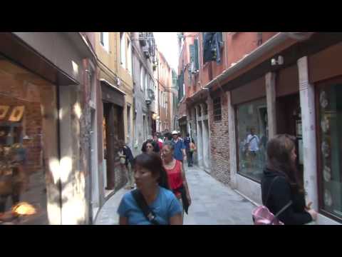 Venice morning walk 09B.mov - UCvW8JzztV3k3W8tohjSNRlw