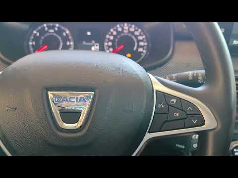 Come azzerare la spia degli pneumatici nella Dacia Sandero?