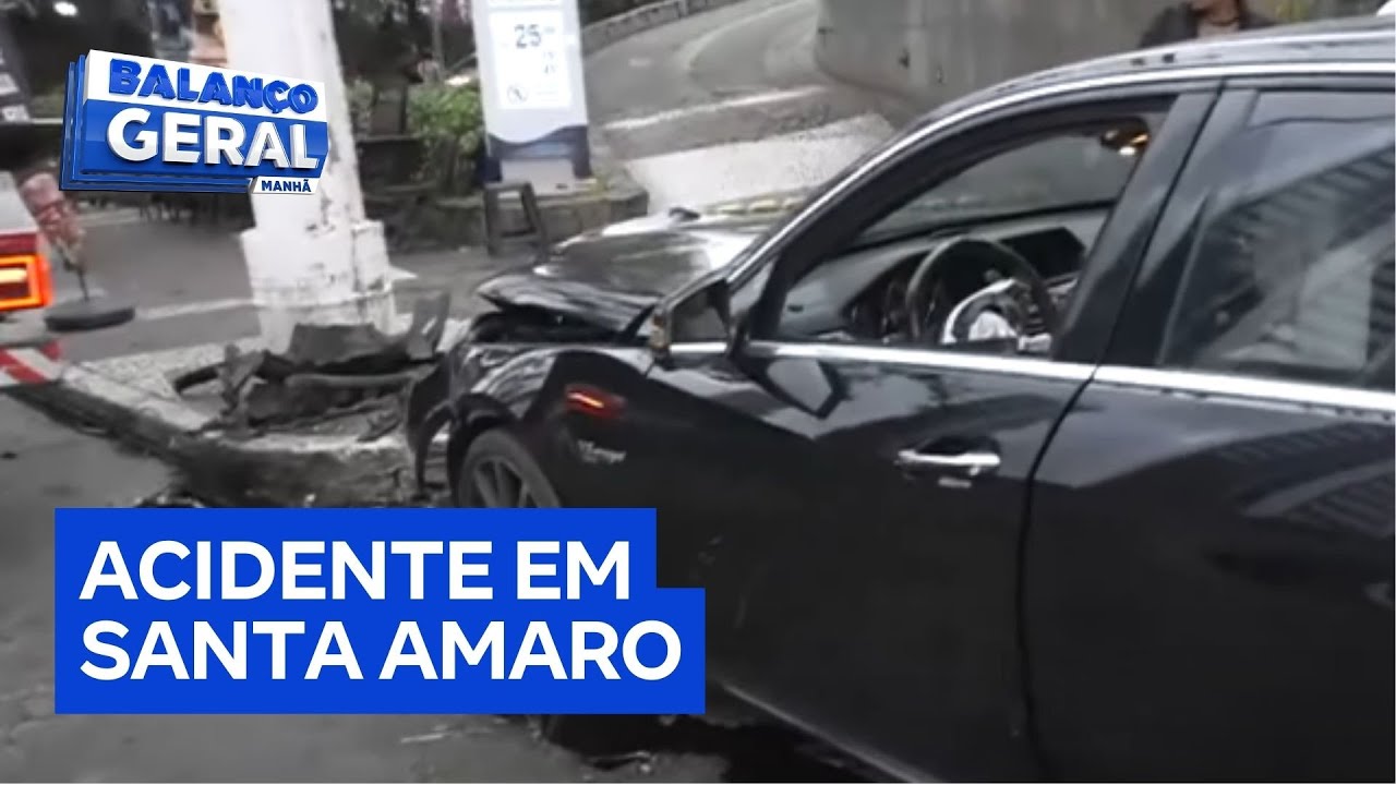 Motorista perde controle e bate em poste em Santo Amaro