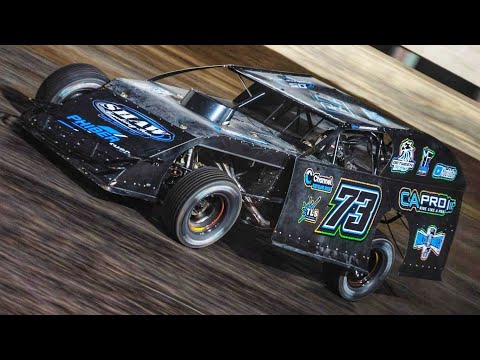 Onyx Digging the Bottom in Arizona - dirt track racing video image