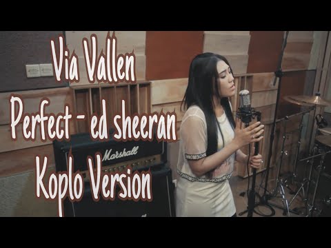 Video klip lagu Via Vallen  Galeri Video Musik - WowKeren.com