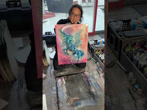She asked him to spray paint this canvas.#スプレーアートエデン#スプレーアート