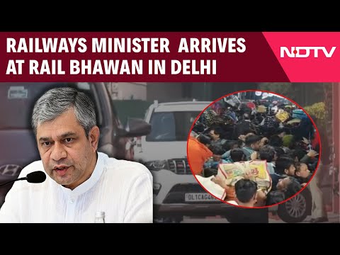 Delhi Railways Stampede | Railways Minister Ashwini Vaishnaw Arrives At Rail Bhawan In Delhi