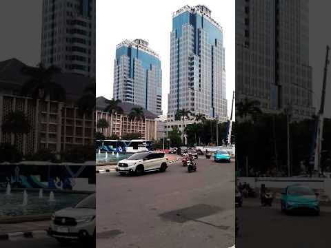 Simpang Empat Monas #viralvideo #jakarta #indonesia #viralvideo #laguviral #indonesia