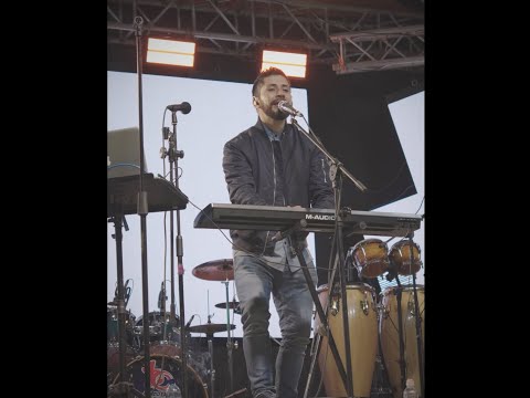 María Mírame, madre mía mírame de la mano llévame - Banda Huellas