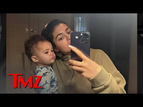 Kylie Jenner Posts First Photos of Son's Face, Reveals Name | TMZ TV