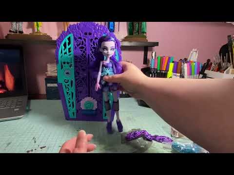 Monster High Garden Mysteries Twyla Doll Unboxing
