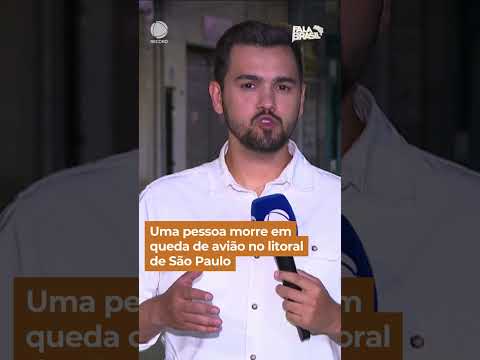 Uma pessoa morre em queda de um avião de pequeno porte em Itanhaém (SP) #Shorts #FalaBrasil