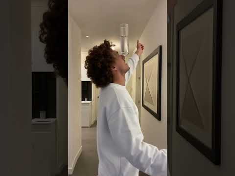 Klik hier om Kwebbelkop van 6 november te bekijken.