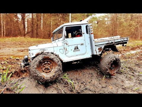 RC OFF Road 4x4 Mudding Capabilities Of Toyota FJ45 VS Jeep Wrangler Rubicon - UCOZmnFyVdO8MbvUpjcOudCg