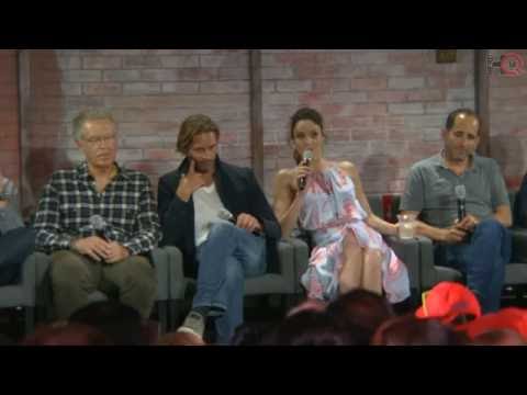 Nerd HQ 2016: A Conversation with the Cast of Colony - UC0JBkXHIa5Co_Jx4Q-2ukTg