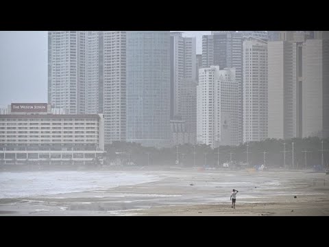 Ν. Κορέα: Σαρώνει η καταιγίδα Χανούν