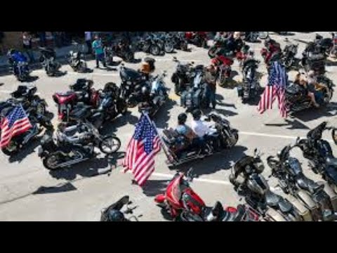 Sturgis COVID Motorcycle Rally in South Dakota! CLOWNS or MEN?