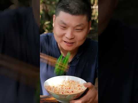 事实证明，吃饭的时候话不要太多#Shorts