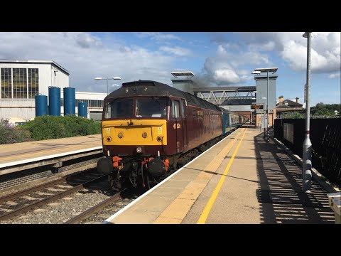 47813 and 47826 fly past loughborough with a 3 tone