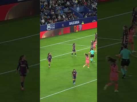 Ewa Pajor y su novena diana en Liga F Moeve