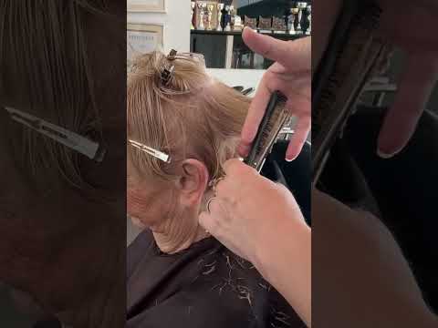 #haircut #hair #hairstyle #beauty #haircare #diyhairstyle #video #layerup #barber