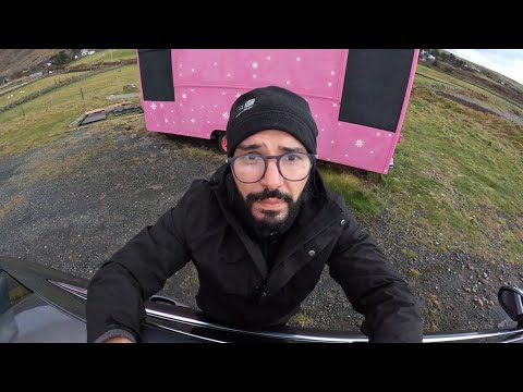 تخييم في جو عاصف _ Connemara National park