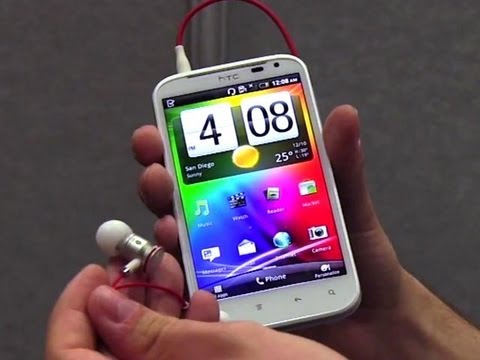 HTC Sensation XL Hands On - UCR0AnNR7sViH3TWMJl5jyxw