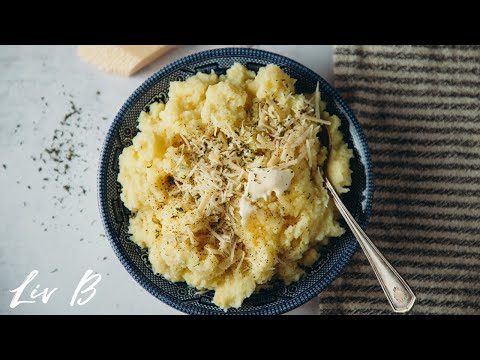 Garlic Parmesan Vegan Mashed Potatoes | Liv's Holiday Menu