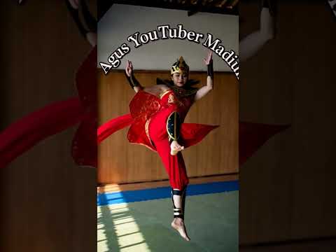 Indonesian Martial Artist: 🔥 Fierce Silat Flow in Mini Warrior Outfit!