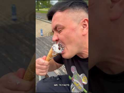 Icecream ki jagah ladke Ne kauve ki tatti kha le 😱 #shorts