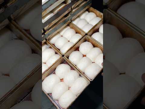 Maharashtra Famous Hygiene Pav Making😍#viral #streetfood #pav #vadapav #mumbai #pune #shortvideo