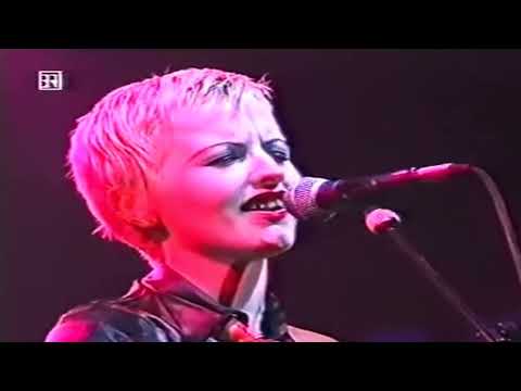 The Cranberries - Dreaming My Dreams (Live At Alabama, Munich, Germany, 1994)