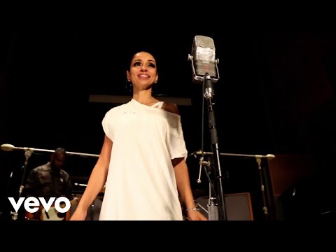 Mýa - Simple Things (In Studio)