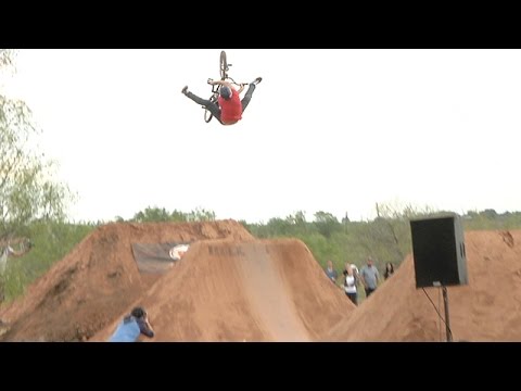 Texas Toast 2014 - Dirt Finals - UCdJBLqPpsyNSPmAhVmD3HSg