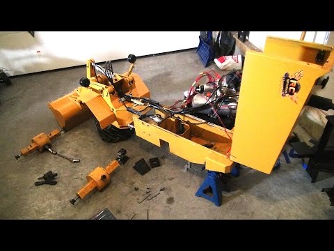 RC ADVENTURES - 500lb Wheel Loader - Tear Down - Part 2 - UCxcjVHL-2o3D6Q9esu05a1Q