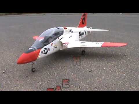 RC BAE Hawk T-45 in Rolling Action - UCsFctXdFnbeoKpLefdEloEQ