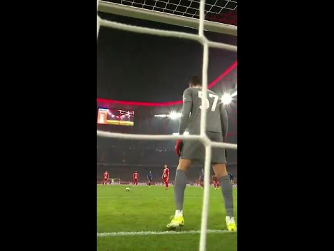 ¡EL HURACÁN! Harry Kane no falla tras repetirse un penal #shortd