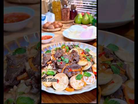 Giòn giòn chua chua , thêm miếng bò đậm vị 🤤