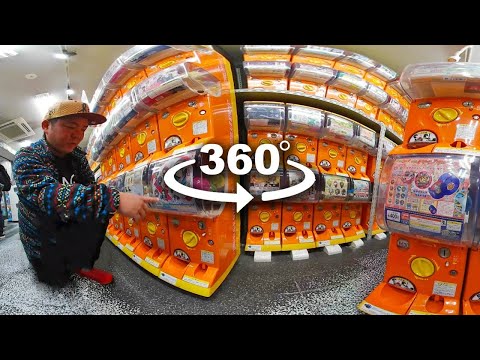 Gachapon Capsule Toy Experience: Akiharaba 360 ? ONLY in JAPAN