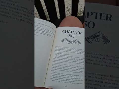 reading by the ocean #books #reader #vacation #reading #shorts #peace #relaxing #ocean #beach#shorts