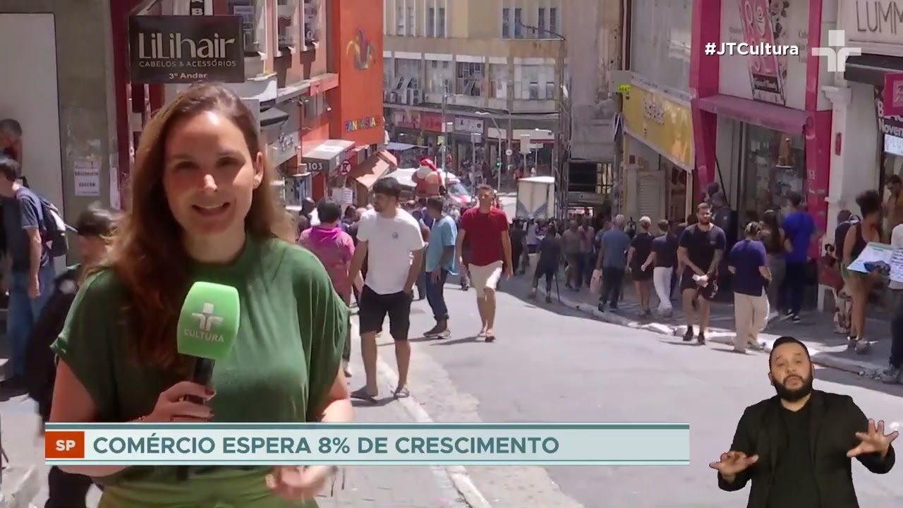 Marco do comércio popular em São Paulo, Rua 25 de Março celebra 160 anos