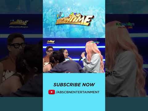 Kris Bernal, hindi makapaniwala na nakita niya si Vice Ganda sa personal | Kapamilya Shorts