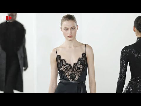 MICHAEL KORS Fall 2024 New York - Full Show