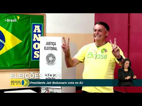 Jair Bolsonaro votou no Rio de Janeiro e terminou o dia em Brasília